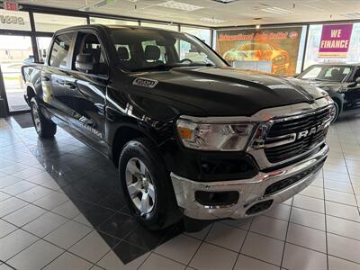 2020 RAM 1500 Big Horn/CREW CAB/HEMI/4X4 - Photo 4 - Hamilton, OH 45015