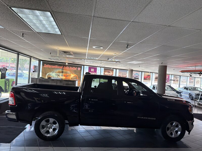 2020 RAM 1500 Big Horn/CREW CAB/HEMI/4X4 - Photo 5 - Hamilton, OH 45015