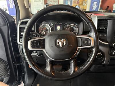 2020 RAM 1500 Big Horn/CREW CAB/HEMI/4X4 - Photo 12 - Hamilton, OH 45015