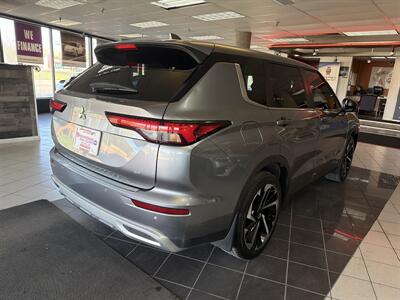 2024 Mitsubishi Outlander SE Black Edition   - Photo 6 - Hamilton, OH 45015