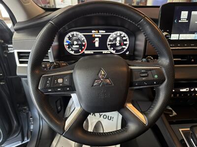 2024 Mitsubishi Outlander SE Black Edition   - Photo 14 - Hamilton, OH 45015