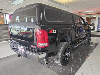 2011 GMC Sierra 1500 SLE-CREW CAB-4X4/ALL TERRAIN/Z71   - Photo 4 - Hamilton, OH 45015