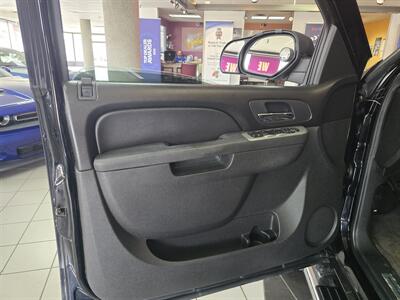 2011 GMC Sierra 1500 SLE-CREW CAB-4X4/ALL TERRAIN/Z71   - Photo 7 - Hamilton, OH 45015