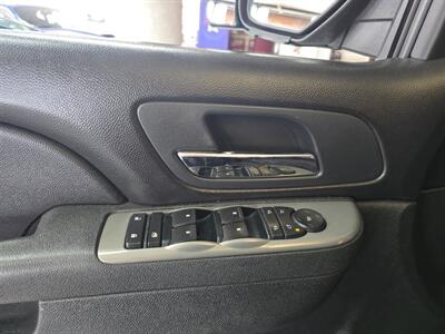 2011 GMC Sierra 1500 SLE-CREW CAB-4X4/ALL TERRAIN/Z71   - Photo 18 - Hamilton, OH 45015