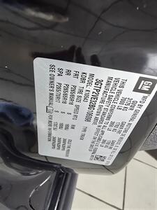 2011 GMC Sierra 1500 SLE-CREW CAB-4X4/ALL TERRAIN/Z71   - Photo 33 - Hamilton, OH 45015