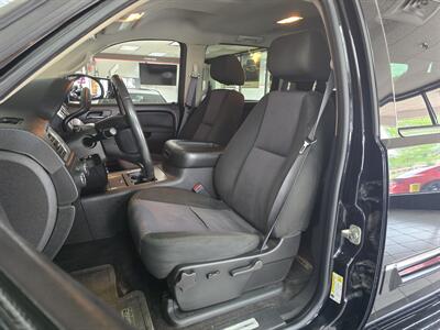 2011 GMC Sierra 1500 SLE-CREW CAB-4X4/ALL TERRAIN/Z71   - Photo 9 - Hamilton, OH 45015