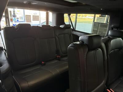 2024 Jeep Wagoneer Obsidian - Photo 27 - Hamilton, OH 45015