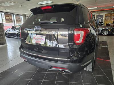 2019 Ford Explorer Limited 4DR SUV 4X4 - Photo 5 - Hamilton, OH 45015