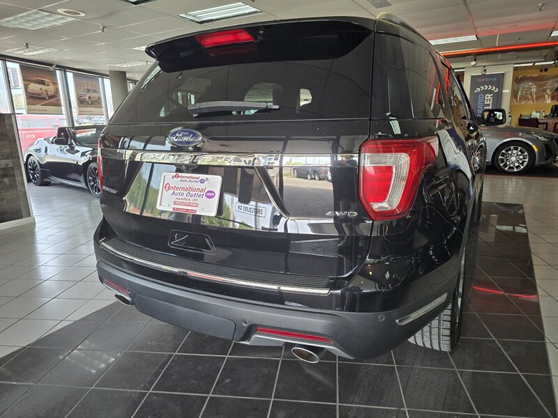 2019 Ford Explorer Limited 4DR SUV 4X4 - Photo 5 - Hamilton, OH 45015
