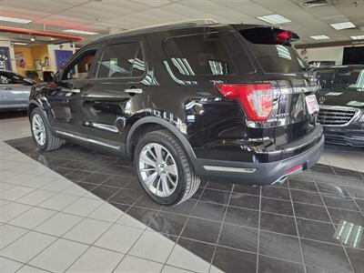2019 Ford Explorer Limited 4DR SUV 4X4 - Photo 6 - Hamilton, OH 45015