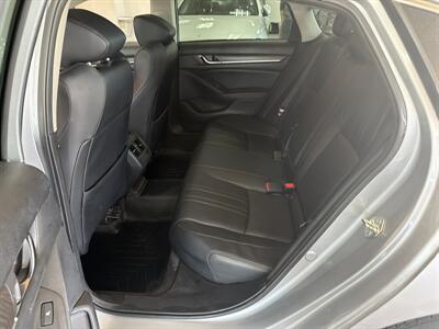 2018 Honda Accord Touring - Photo 22 - Hamilton, OH 45015