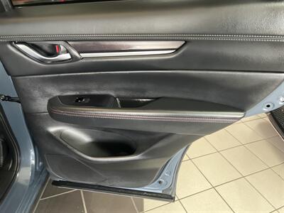2024 Mazda CX-5 2.5 S Carbon Edition 4DR SUV AWD   - Photo 24 - Hamilton, OH 45015