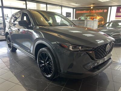 2024 Mazda CX-5 2.5 S Carbon Edition 4DR SUV AWD   - Photo 3 - Hamilton, OH 45015