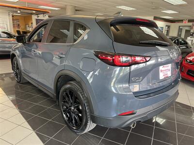 2024 Mazda CX-5 2.5 S Carbon Edition 4DR SUV AWD   - Photo 7 - Hamilton, OH 45015