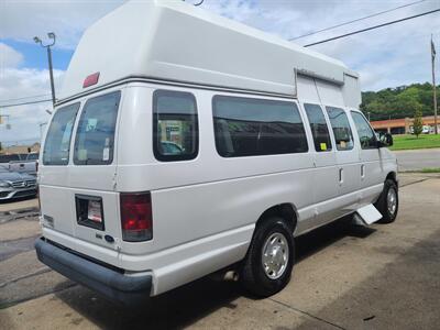 2012 Ford E-Series Cargo E-350 SD 3DR EXTENDED CARGO VAN WEELCHAIR RAMP   - Photo 5 - Hamilton, OH 45015