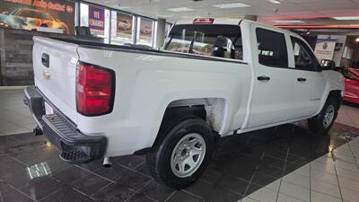 2018 Chevrolet Silverado 1500 LS 4dr Crew Cab/W/T   - Photo 7 - Hamilton, OH 45015