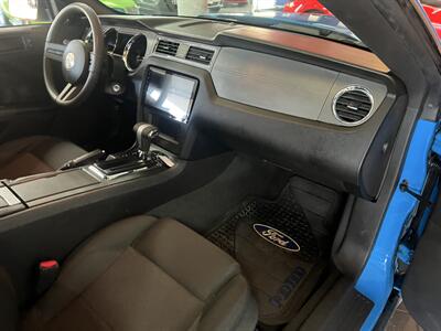 2010 Ford Mustang V6 Premium 2DR COUPE   - Photo 22 - Hamilton, OH 45015