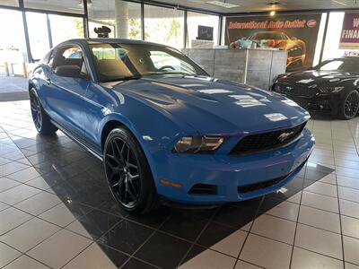 2010 Ford Mustang V6 Premium 2DR COUPE   - Photo 4 - Hamilton, OH 45015