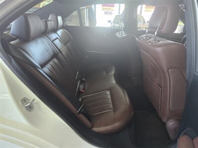 2014 Mercedes-Benz E 350 Sport 4MATIC   - Photo 16 - Hamilton, OH 45015