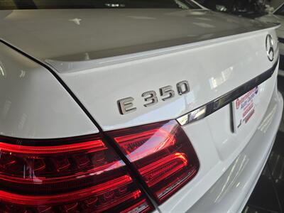 2014 Mercedes-Benz E 350 Sport 4MATIC   - Photo 28 - Hamilton, OH 45015