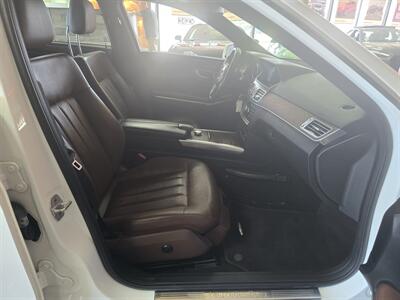 2014 Mercedes-Benz E 350 Sport 4MATIC   - Photo 14 - Hamilton, OH 45015