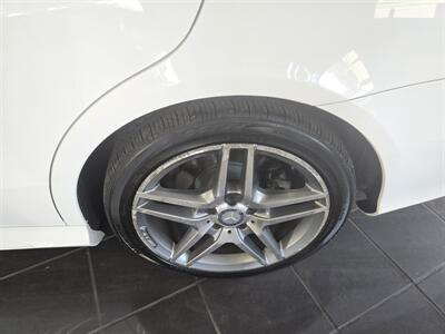 2014 Mercedes-Benz E 350 Sport 4MATIC   - Photo 30 - Hamilton, OH 45015