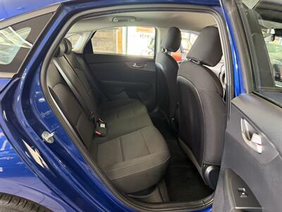 2021 Kia Forte LXS - Photo 19 - Hamilton, OH 45015