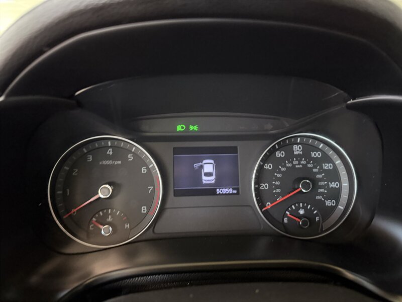 2021 Kia Forte LXS - Photo 11 - Hamilton, OH 45015