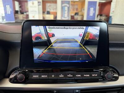 2021 Kia Forte LXS - Photo 15 - Hamilton, OH 45015