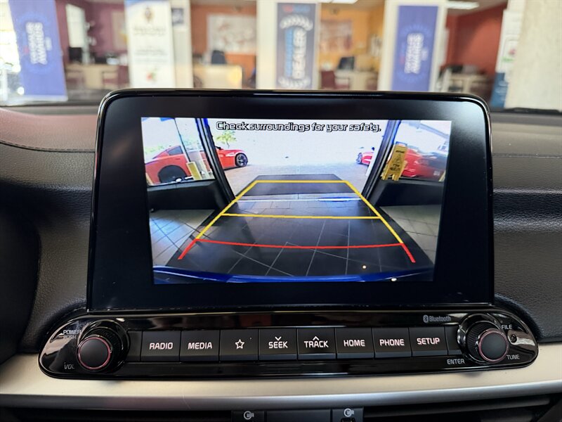 2021 Kia Forte LXS - Photo 15 - Hamilton, OH 45015