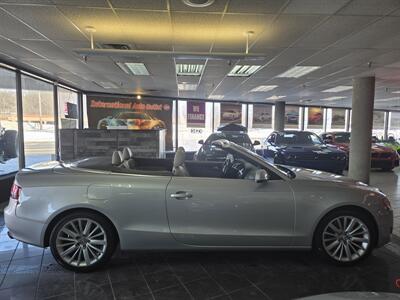 2011 Audi A5 2.0T quattro Premium Plus 2DR CONVERTIBLE AWD   - Photo 4 - Hamilton, OH 45015