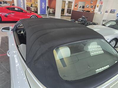 2011 Audi A5 2.0T quattro Premium Plus 2DR CONVERTIBLE AWD   - Photo 25 - Hamilton, OH 45015