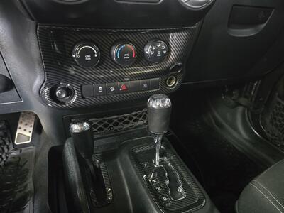 2014 Jeep Wrangler Unlimited Sahara 4X4 4DR SUV   - Photo 19 - Hamilton, OH 45015