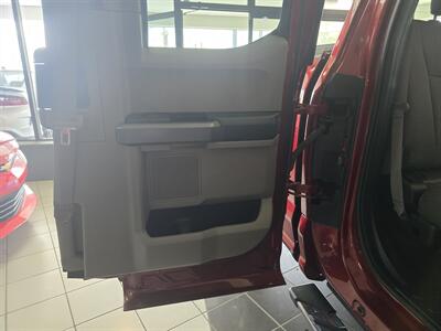2018 Ford F-150 XLT EXTENDED CAB 4X4   - Photo 14 - Hamilton, OH 45015