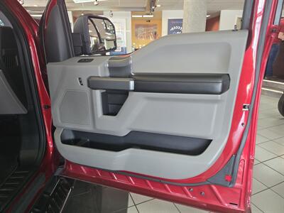 2018 Ford F-150 XLT EXTENDED CAB 4X4   - Photo 11 - Hamilton, OH 45015