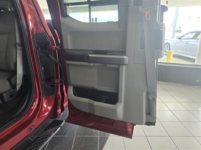 2018 Ford F-150 XLT EXTENDED CAB 4X4   - Photo 9 - Hamilton, OH 45015