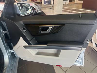 2014 Mercedes-Benz GLK 350 4MATIC   - Photo 28 - Hamilton, OH 45015