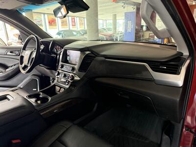 2019 Chevrolet Tahoe LT   - Photo 30 - Hamilton, OH 45015