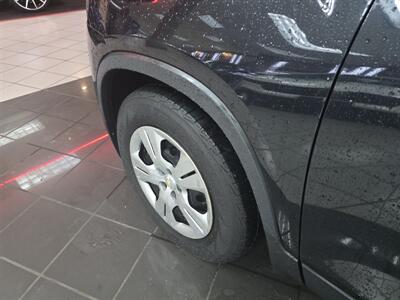 2015 Chevrolet Trax LTZ 4DR WAGON   - Photo 29 - Hamilton, OH 45015