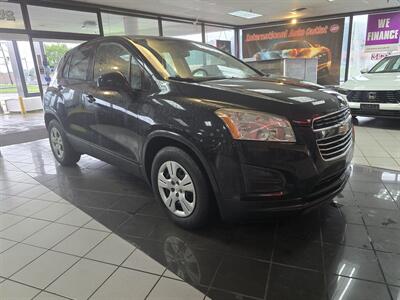 2015 Chevrolet Trax LTZ 4DR WAGON   - Photo 3 - Hamilton, OH 45015