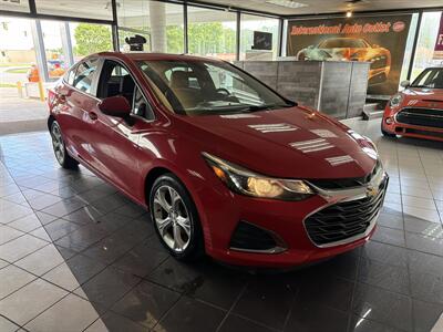 2019 Chevrolet Cruze Premiere 4DR SEDAN   - Photo 4 - Hamilton, OH 45015