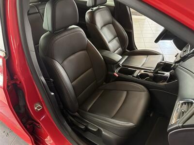 2019 Chevrolet Cruze Premiere 4DR SEDAN   - Photo 24 - Hamilton, OH 45015