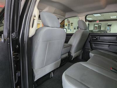 2018 RAM 1500 Express   - Photo 13 - Hamilton, OH 45015