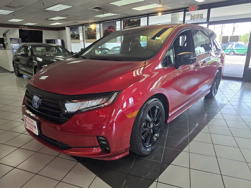 2023 Honda Odyssey Sport 4DR MINI-VAN   - Photo 1 - Hamilton, OH 45015