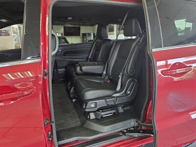 2023 Honda Odyssey Sport 4DR MINI-VAN - Photo 10 - Hamilton, OH 45015