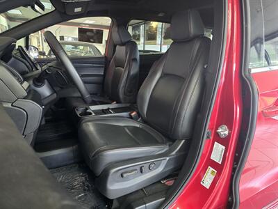 2023 Honda Odyssey Sport 4DR MINI-VAN - Photo 9 - Hamilton, OH 45015