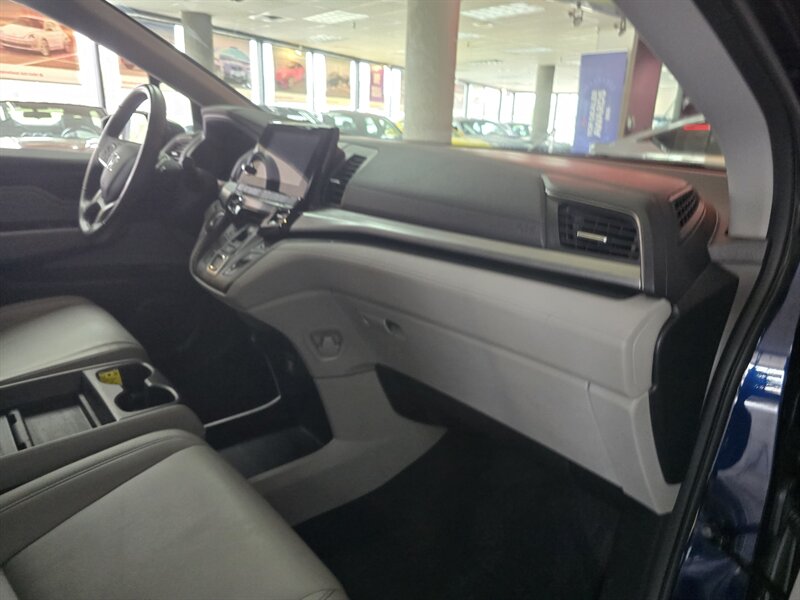 2023 Honda Odyssey EX-L - Photo 13 - Hamilton, OH 45015