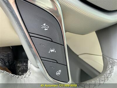 2020 Cadillac XT5 Premium Luxury w/Pano Sunroof, Carplay, and More!   - Photo 21 - Henderson, TN 38340