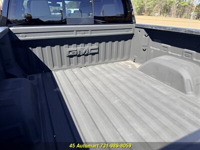 2021 GMC Sierra 1500 4x4 SLT Crew Cab 4WD--Black Beauty!   - Photo 26 - Henderson, TN 38340
