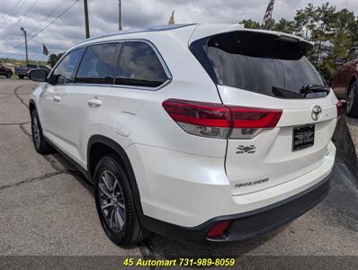 2019 Toyota Highlander XLE w/Leather,Safety Package,Sunroof,Nav!   - Photo 6 - Henderson, TN 38340